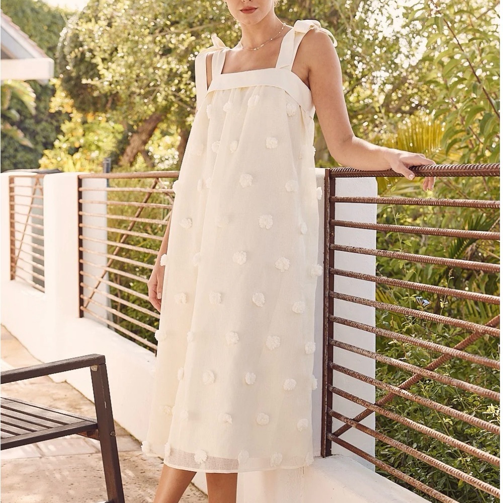 Blossom Floral Embroidery Midi Dress in Mocha